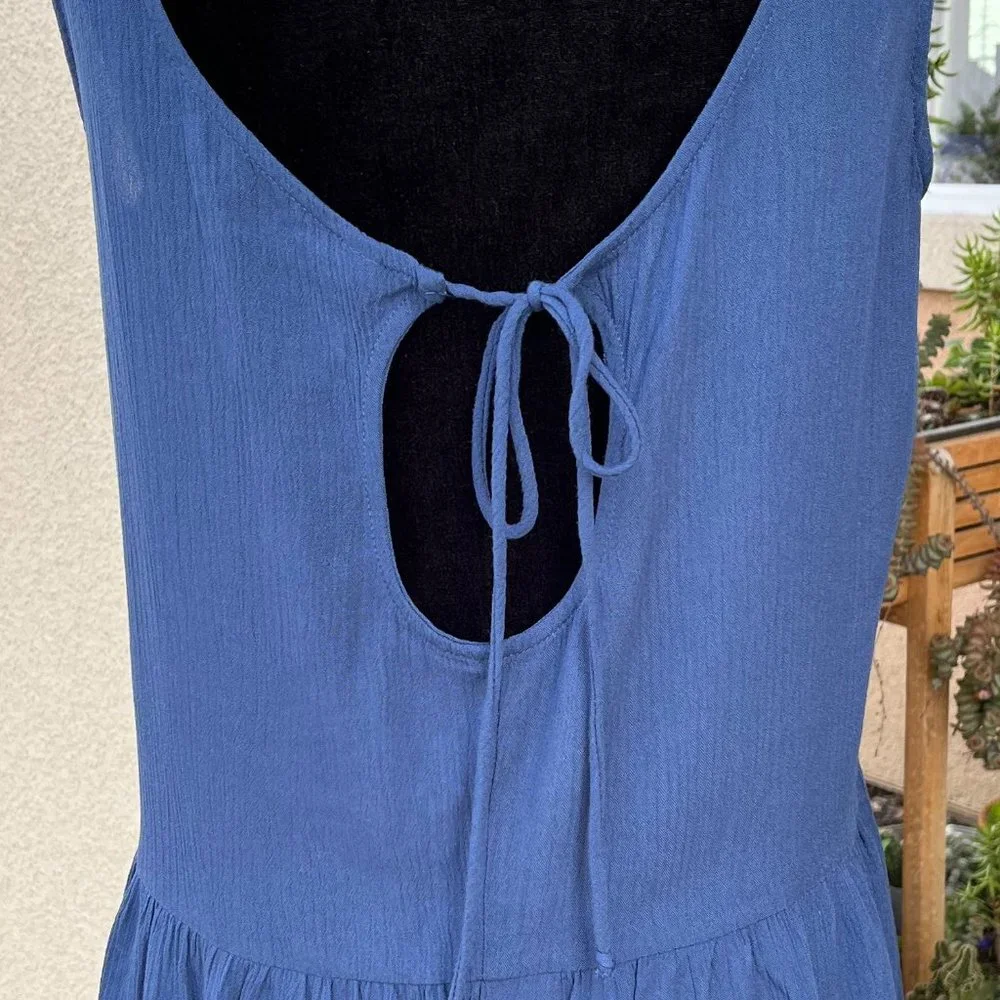 Xhilaration Blue Embroidered Romper Women Size Medium - Picture 9 of 13
